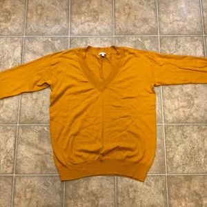 Women’s Size Large Yellow Sweater, Gap